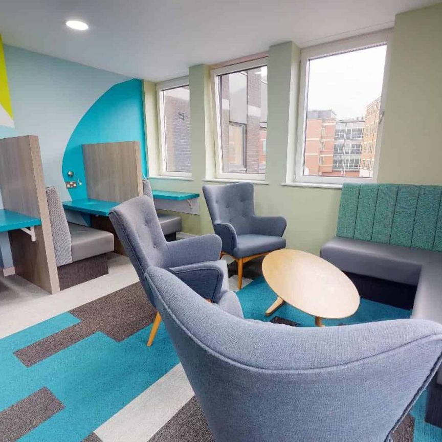 Bronze Studio Premium - Photo 1