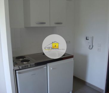 Appartement - 1 pièce - 25,04 m² - Saint-Priest - Photo 1