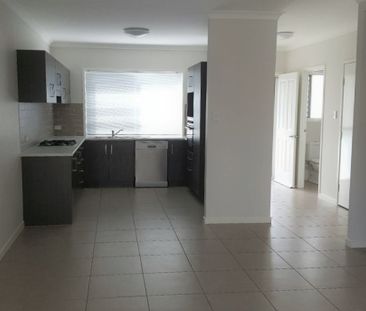 20/15 Silvereye Drive, Griffin QLD 4503 - Townhouse For Rent | Domain - Photo 5