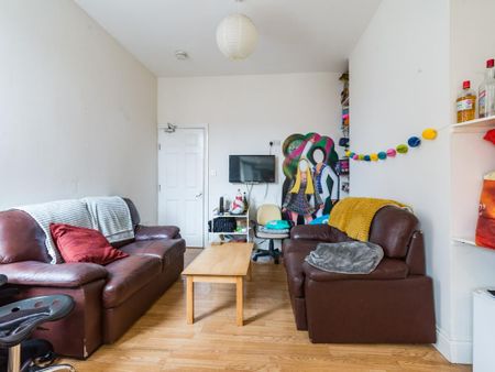 6 bedroom terraced house to rent - Photo 5