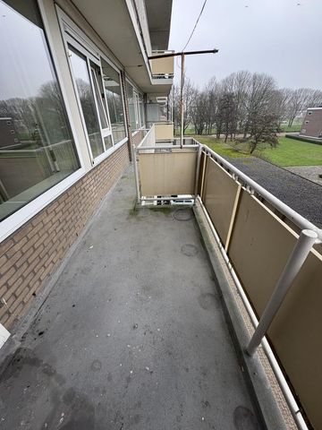 Te huur: Appartement Winston Churchilllaan 15 B in Spijkenisse - Photo 4