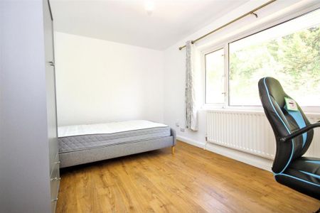 4 bedroom house to rent - Photo 5