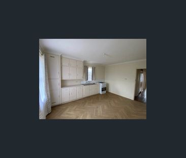 6 Snowden Street, Laverton, Vic 3028 - Photo 4