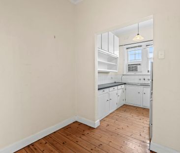 Low maintenance unit in the perfect beachside location - Photo 4