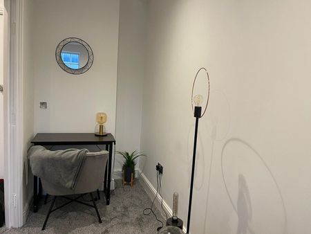 2 Bed Maisonette, Lansdowne Place, BN3 - Photo 4