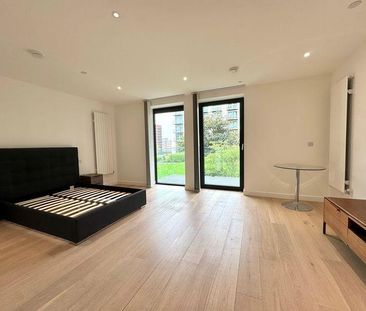 Studio to rent - Photo 2