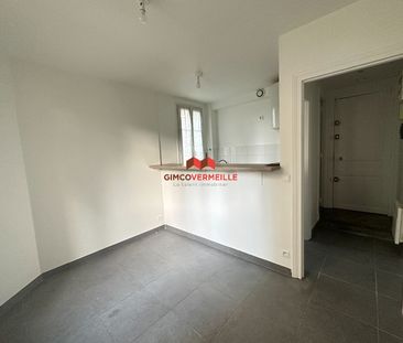 Location Appartement 2 pièces 23m² - Photo 2