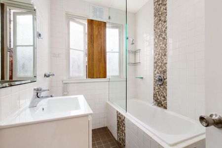 1/22 Balfour Road, Rose Bay NSW 2029 - Apartment For Rent | Domain - Photo 5