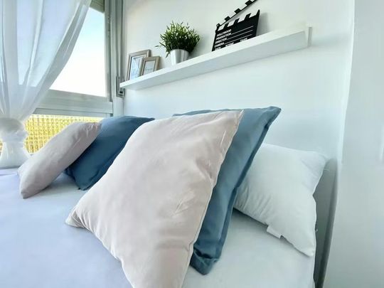 Avenida de los Ángeles, Getafe, Community of Madrid 28903 - Photo 1