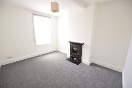 Nutgrove Avenue, Bristol, Somerset, BS3 - Photo 2