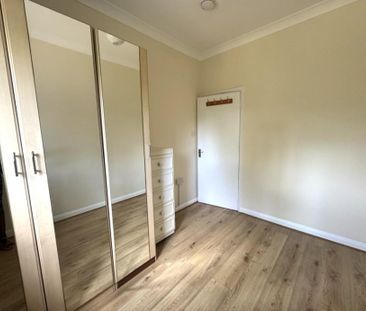 1 bedroom bedsit to rent - Photo 2