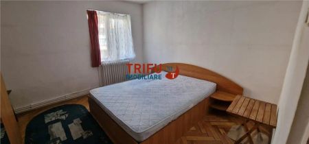Apartament 3 camere et.1 zona Școlii Generale nr. 6 - Fotografie 5