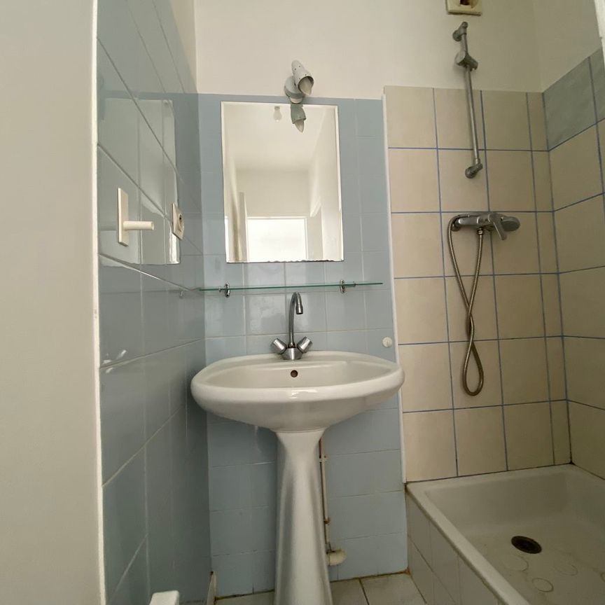 Location Appartement 1 pièce 31m² - Photo 1