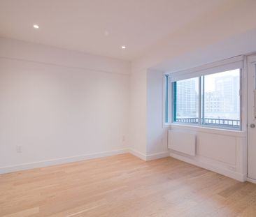 3455 Aylmer - Photo 2