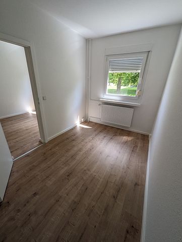 Erstbezug nach Sanierung 4-Zimmer-Wohnung mit Balkon und Lift - Foto 3