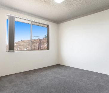 Modern apartment in convenient location - Photo 1