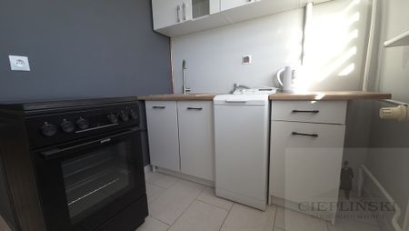 Aktualne! Ładna Kawalerka! 33 m2. Osobna kuchnia. - Photo 4