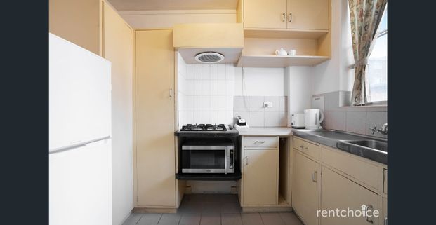 INNER CITY LIVING - Photo 1