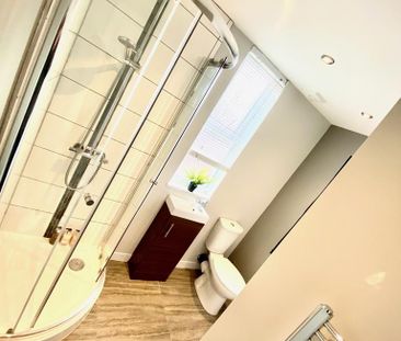 6 bedroom house of multiple occupation to rent - Photo 2