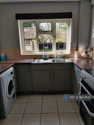 2 bedroom terraced house to rent - Photo 5