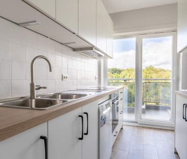 Appartement te huur in Nivelles voor € 900 met 2 slaapkamers - Foto 2