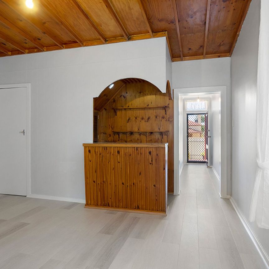 Currently Occupied - Processing Applications on 11&sol;12&sol;25 - Photo 1