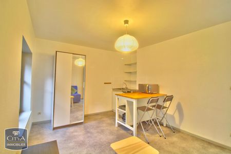 Location Appartement 1 pièce 18m² ST ETIENNE 42000 - Photo 3