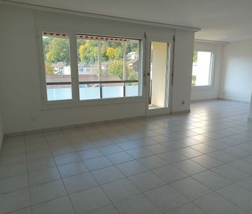 Helle, grosszügige 3.5-Zimmer Wohnung mit schöner Aussicht - Foto 2
