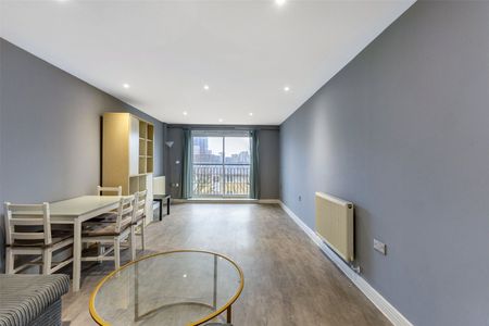 Newport Avenue, London, E14 flat to rent - Photo 2