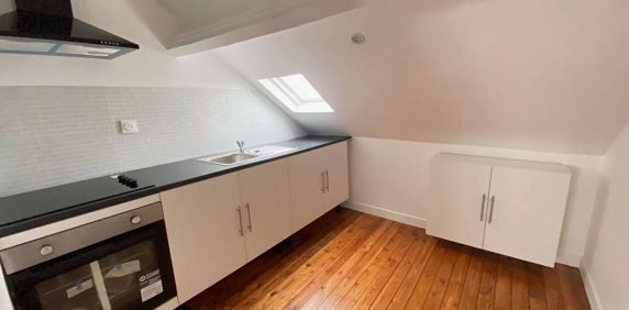 Appartement 1 pièce à louer - Centre-ville de Saint Quentin - Photo 2