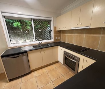 87/1 Coelia Court, Carrara QLD 4211 - Townhouse For Rent | Domain - Photo 5