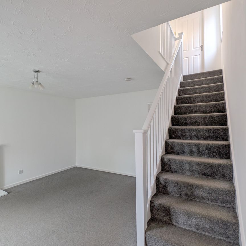 3 bed Semi-detached in Linden Drive Bristol, Bradley Stoke, Bristol, BS32 8DT - Photo 1