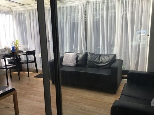 Room in a Shared House, Sedgmoor Place, SE5 - Photo 1