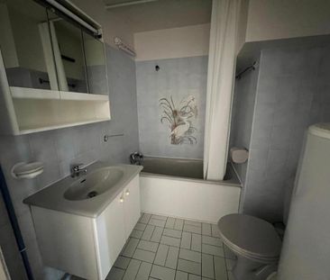 Location Appartement 1 pièce 23m² ROUEN 76000 - Photo 2