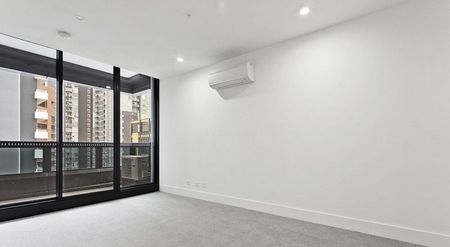 3607/500 Elizabeth Street, Melbourne - Photo 5