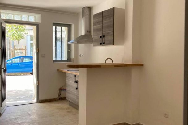 APPARTEMENT T2 CHATEAURENARD 580,00 € CC - Photo 1