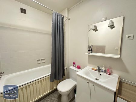 Location Appartement 1 pièce 25m² MACON 71000 - Photo 4