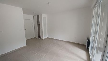 location Appartement T2 DE 39.88m² À CASTELNAU-LE-LEZ - Photo 3