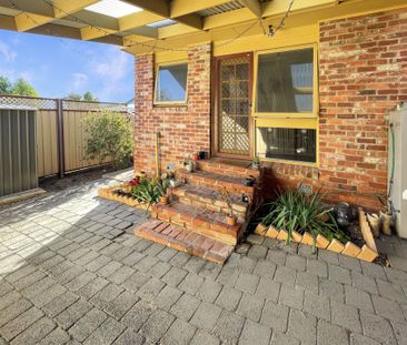 5 Ashley Street, Ironbark - Photo 3