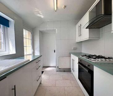 Brynhyfryd Terrace, Ebbw Vale, NP23 - Photo 6