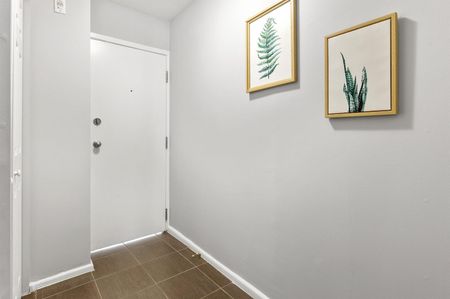 467 Slater Street - Photo 3