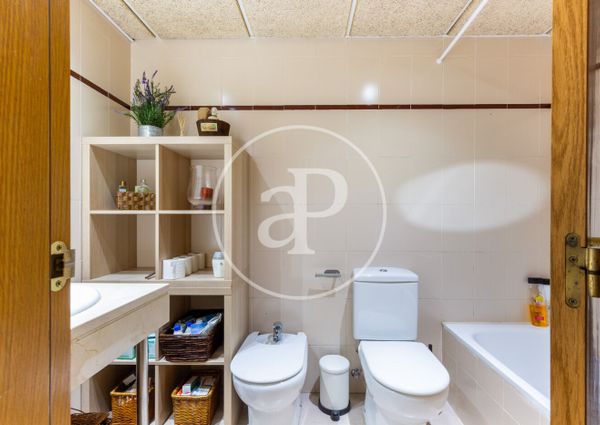 Penthouse for rent with Terrace in Paterna