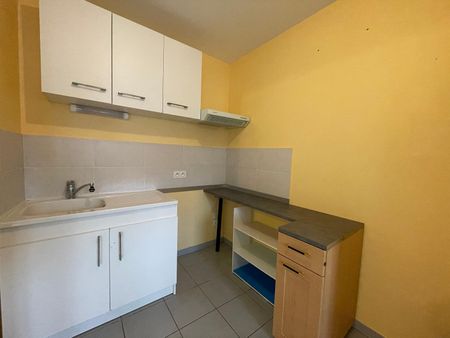 Location Appartement 2 pièces 39m² ETOILE SUR RHONE 26800 - Photo 3