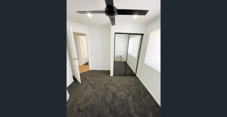 STUNNING 3 BEDROOM TOWNHOUSE WITH POOL, SAUNA, TENNIS COURT, GYM & PRIVATE SPA - Photo 5