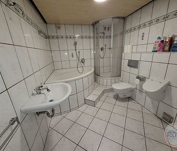 Bezugsfreie 2-Zimmer-Souterrainwohnung, 60 m² für 1-2 Personen in Bergheim-Quadrath - Photo 2