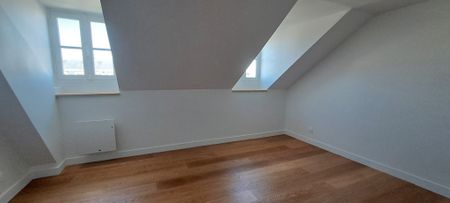Location Appartement 5 pièces 102m² VERSAILLES 78000 - Photo 5