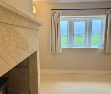 2 bedroom end of terrace house to rent - Photo 4