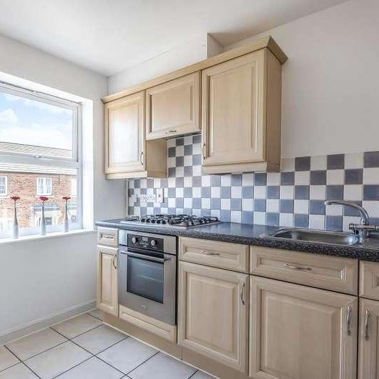 Kingsgate, Aylesbury, HP19 - Photo 1