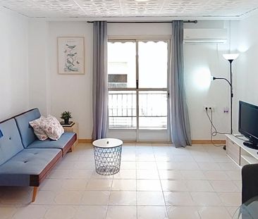 Flat for Rent in L'Alcúdia de Crespins - Photo 2