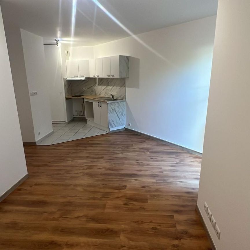 1 pièce - 25,98 m² - RDC - Colocation non autorisée - Photo 1